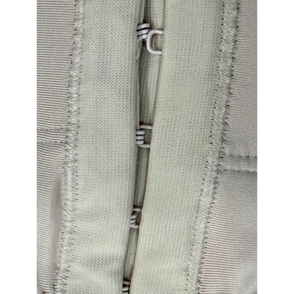 Victoria's Secret PINK Beige Longline Underwire Molded Cup‎ Bra 36C Nude Bustier